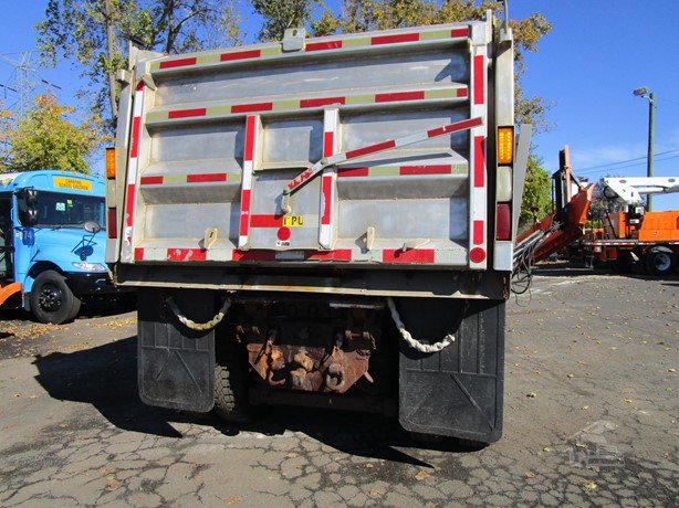 2009 International Workstar 7600 Pick Up Truck for sale — view 4