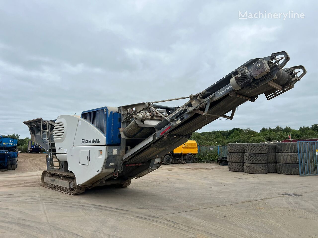 2015 Kleemann Mobicat MC 110 Quarry - Crusher for sale — view 3
