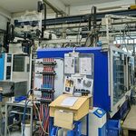 2002 Kraussmaffei KM 250-1400 C1 Injection Molding for sale — view 2