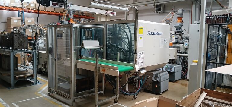 2007 Kraussmaffei KM 300-1900 C1 Injection Molding for sale — view 2