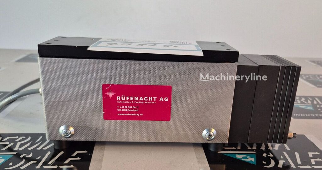 LV143 Laboratory Equipment for sale — view 3