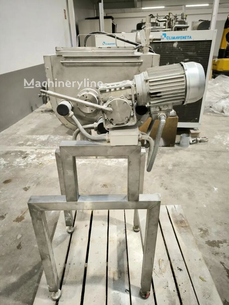 MEZCLADOR DE DOBLE EJE ACERO INOXIDABLE Mixer Blender for sale — view 2