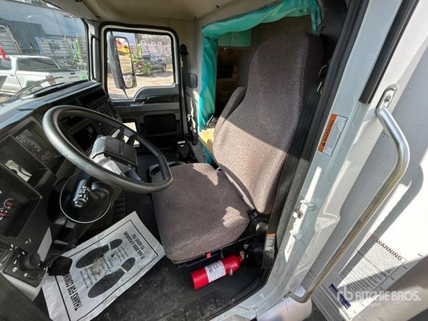 2024 Mack MD6 Van - Step for sale — view 5