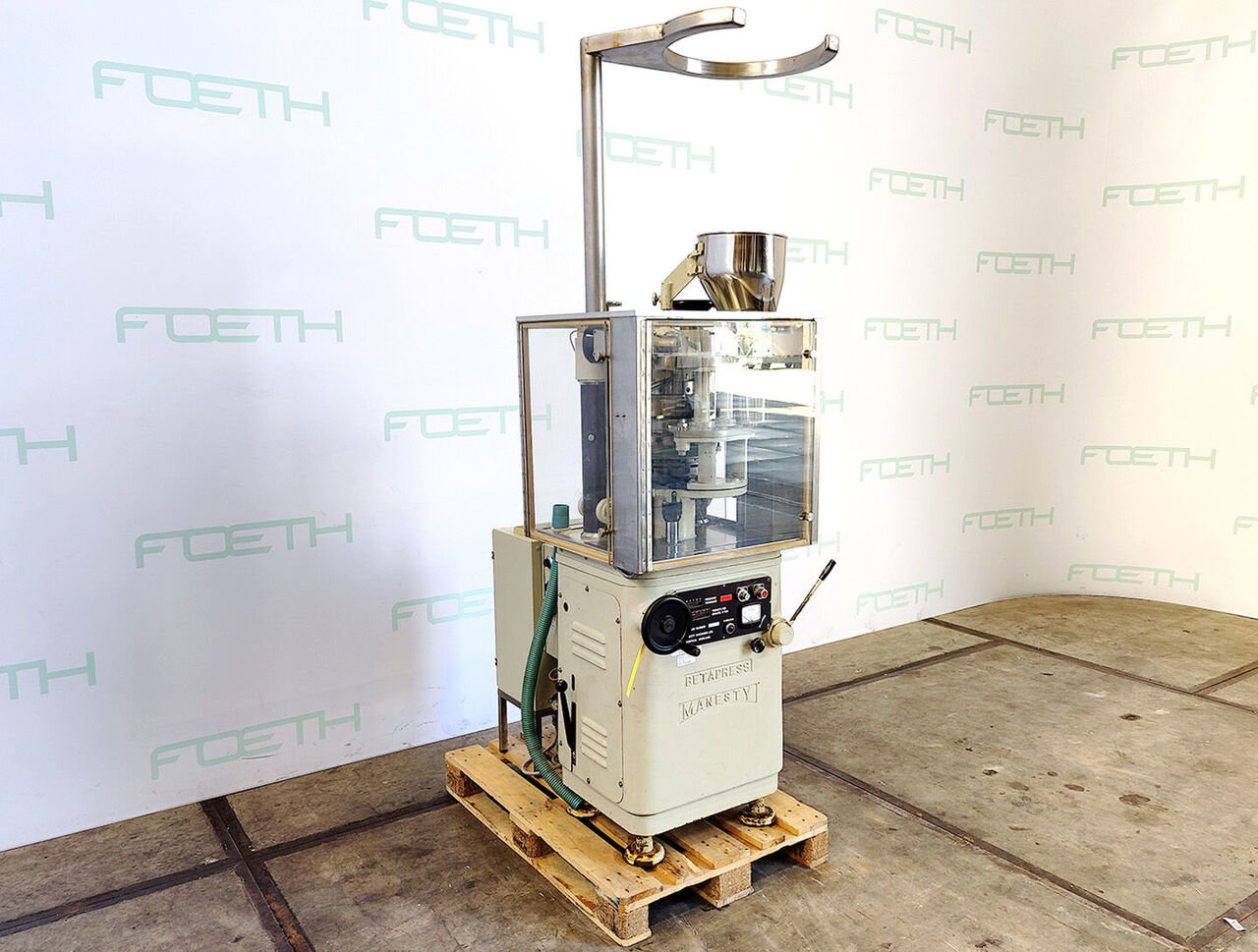Manesty Betapress Mixer Blender for sale — view 2