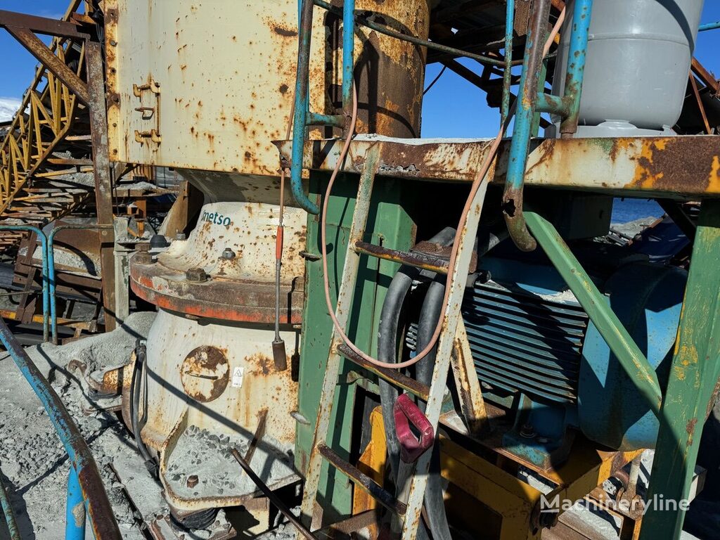 2010 Metso GP11M Quarry - Crusher for sale — view 3