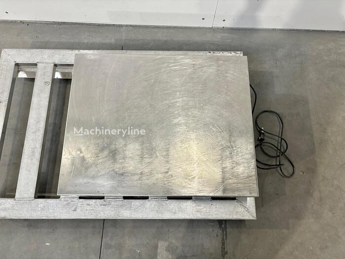 Mettler Toledo KC120S Laboratory for sale — view 2