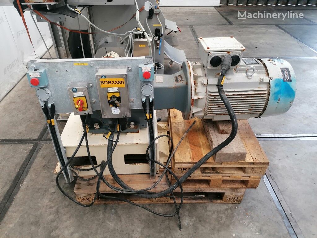 Morton Machine CO LTD Loedige (UK) KM2000 4ZF Mixer Blender for sale — view 5