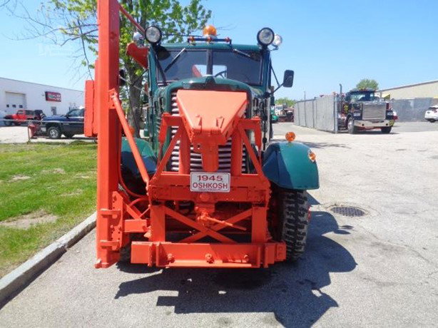 1945 Oshkosh W705 Pick Up Truck for sale — view 2