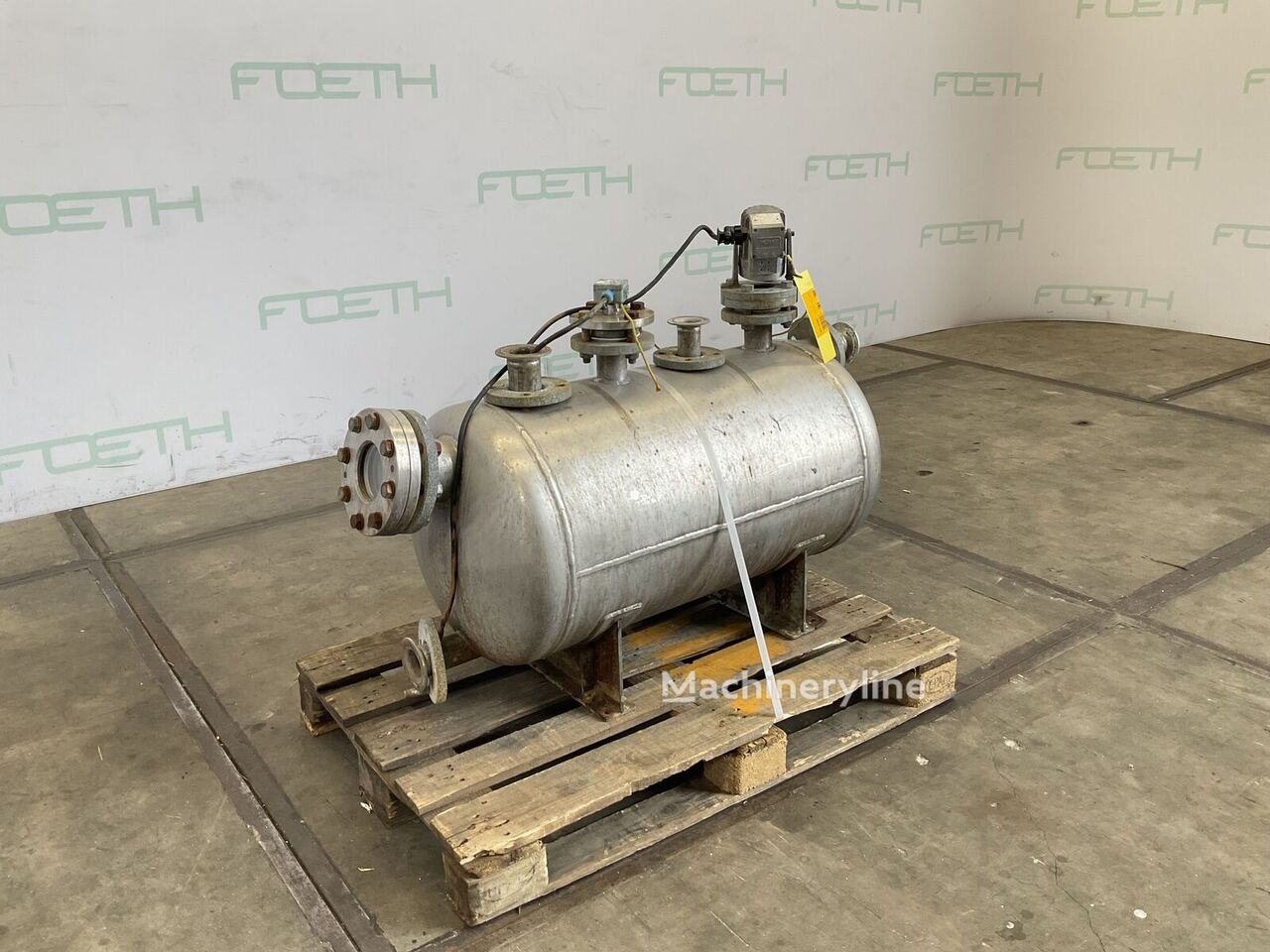 Peter Vossen - Horizontal tank Mixer Blender for sale — view 2