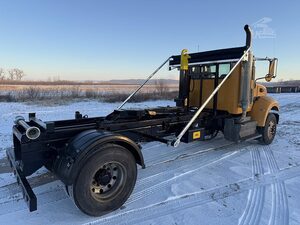 2016 Peterbilt 337 Hook Lift Truck for sale — view 2