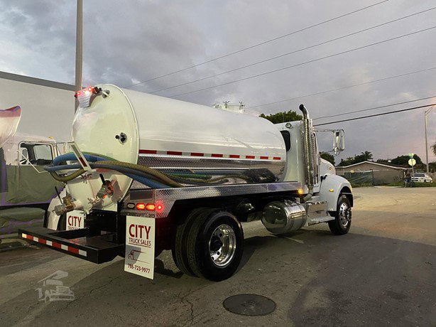 2014 Peterbilt 337 Sewer Truck for sale — view 4