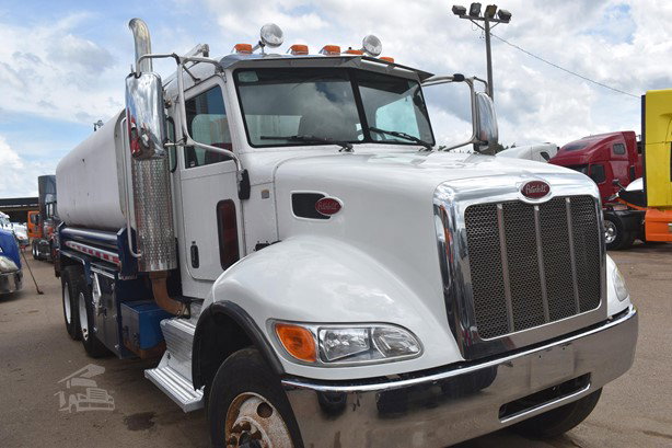 2013 Peterbilt 348 Tanker Truck - Fuel for sale — view 2