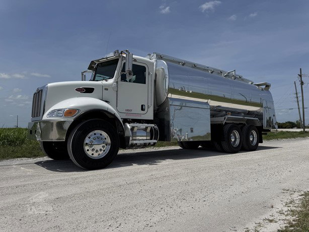 2013 Peterbilt 348 Tanker Truck - Fuel for sale — view 5