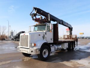 2014 Peterbilt 365 Flatbed Truck for sale