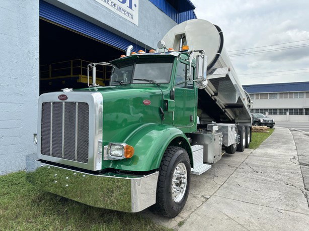 2013 Peterbilt 365 Sewer Truck for sale — view 2