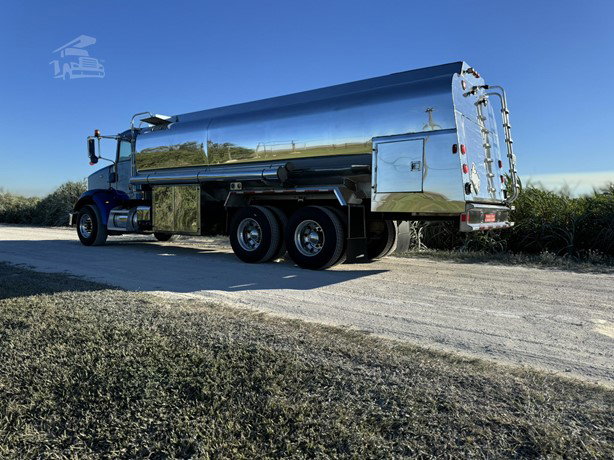 2014 Peterbilt 365 Tanker Truck - Fuel for sale — view 3