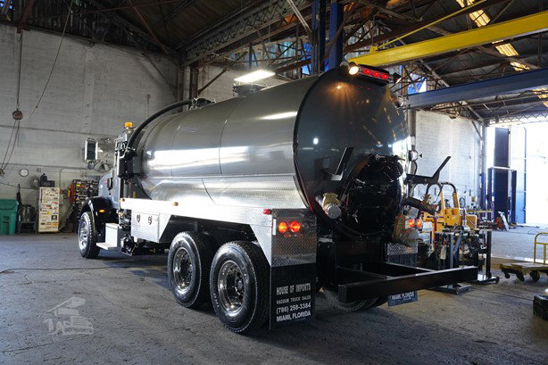 2015 Peterbilt 365 Sewer Truck for sale — view 5