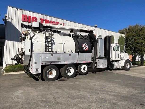 2013 Peterbilt 367 Sewer Truck for sale — view 3