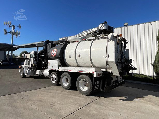 2013 Peterbilt 367 Sewer Truck for sale — view 4
