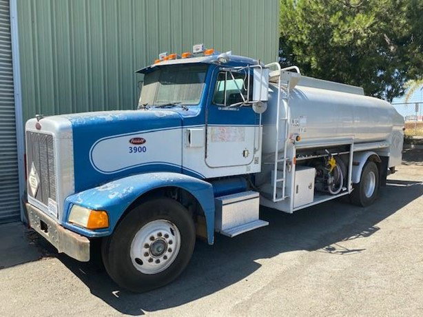 1990 Peterbilt 375 Tanker Truck - Fuel for sale