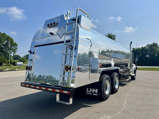 2027 Peterbilt 548 Tanker Truck - Fuel for sale — view 2