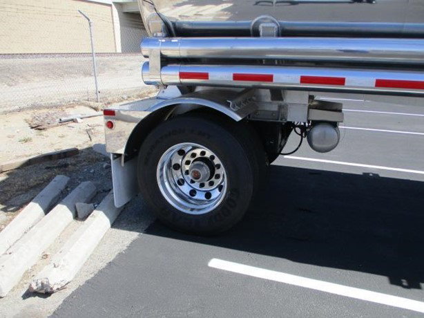 2019 Peterbilt 579 Tanker Truck - Fuel for sale — view 5