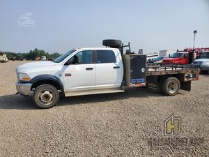 2015 RAM 5500 HD Flatbed Truck for sale