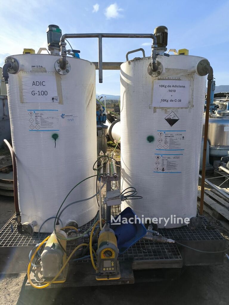 SKID DEPOSITOS FIBRA PARA ACIDOS CON AGITACION, BOMBAS DOSIFICAD Mixer Blender for sale — view 2