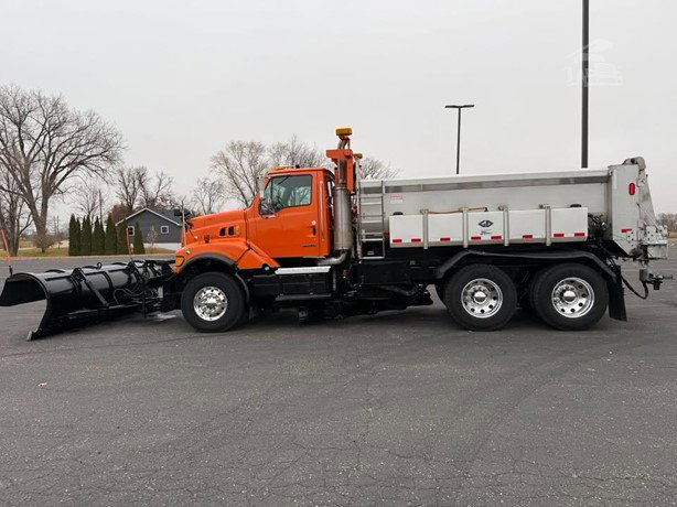 2006 Sterling LT9500 Pick Up Truck for sale — view 4