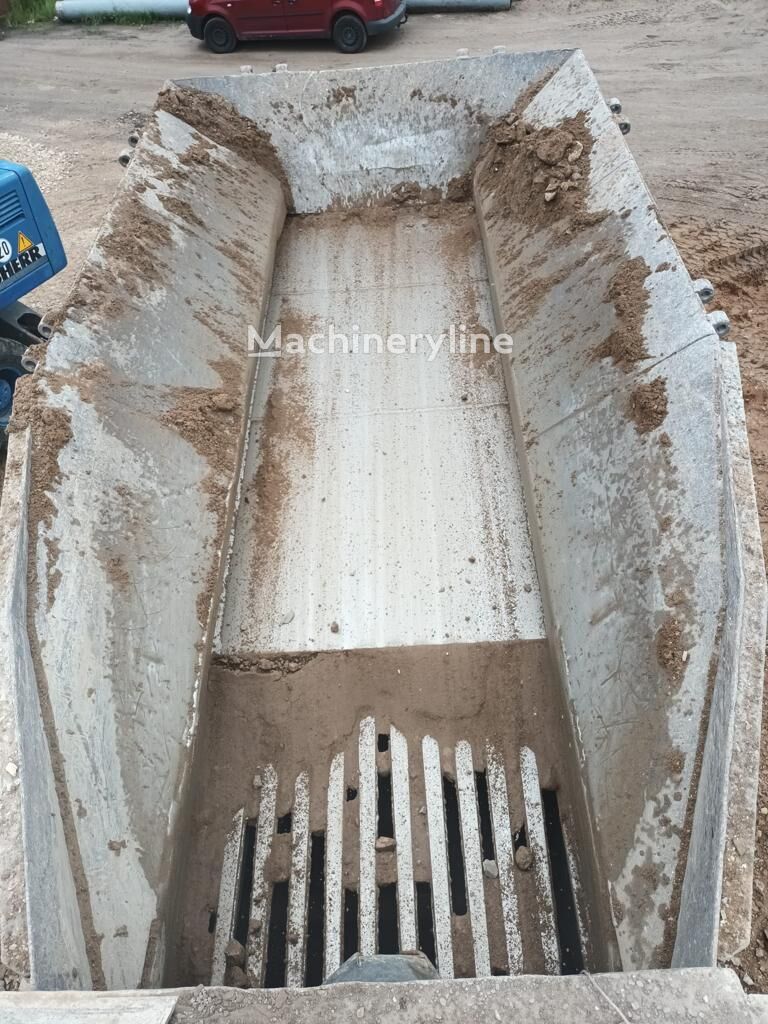 2005 Terex 428 Trakpactor Quarry - Crusher for sale — view 4