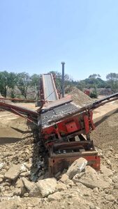 2013 Terex Finlay 694 Plus Quarry - Screener for sale — view 2