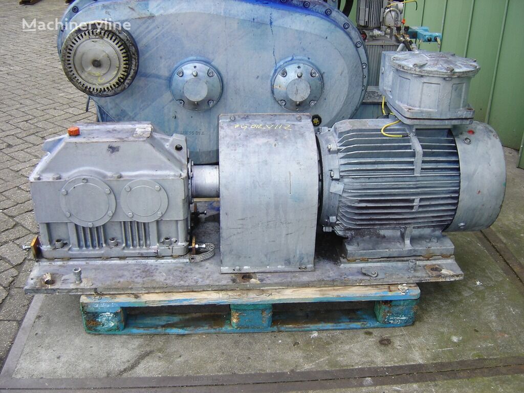UTV Chemie Equipement S.A M-40 SL - Z-blade mixer Mixer Blender for sale — view 4