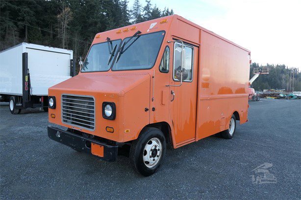 1995 Utilimaster Aeromaster Van - Step for sale — view 2