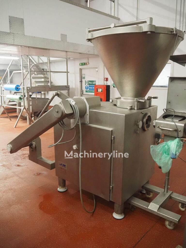 Vemag HP12E, Loma IQ², Poly-Clip FCA 3442 Meat Processing for sale — view 3
