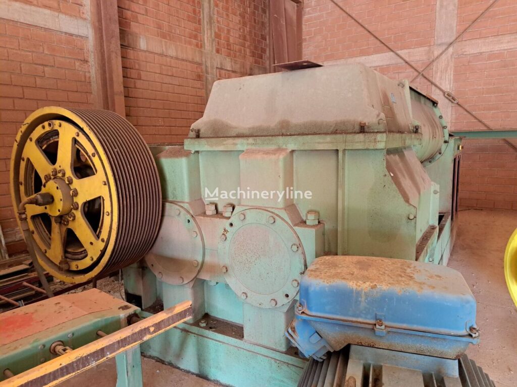 2000 Verdés 070 R Plastic Extruder for sale