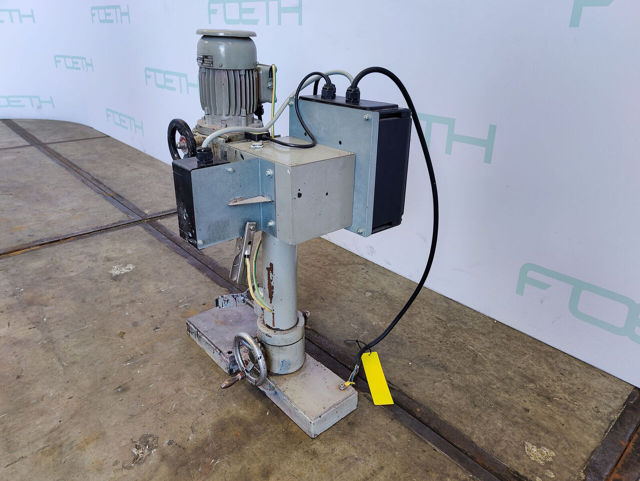 Vollrath EWTHV-0.5 - Dissolver Mixer Blender for sale — view 3