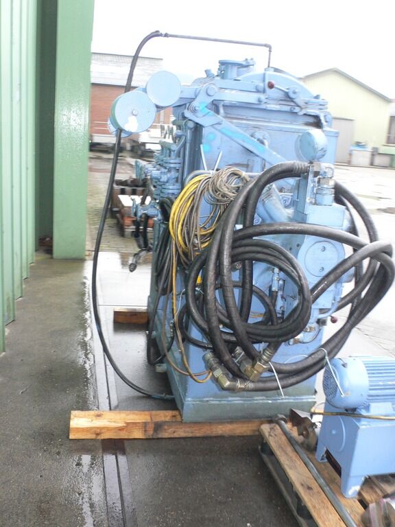 Werner & Pfleiderer Stuttgart UK-80 K4UH - Z-blade mixer Mixer Blender for sale — view 3