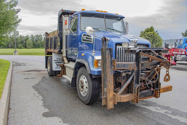 2016 Western Star 4700 Pick Up Truck for sale — view 3