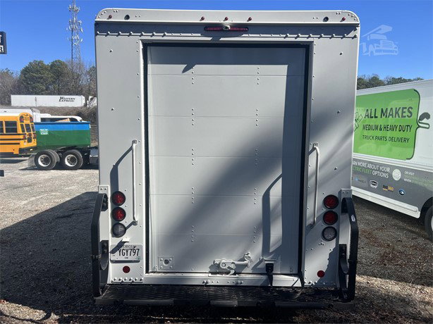 2021 XOS FXSV01 Van - Step for sale — view 4